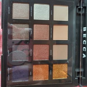Becca Cosmetics Makeup - Becca Volcano Goddess Eyeshadow Palette Becca Cosmetics Makeup - Becca Volcano Goddess Eyeshadow Palette